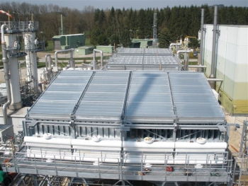 Louvre damper.jpg Louvre damper.jpg